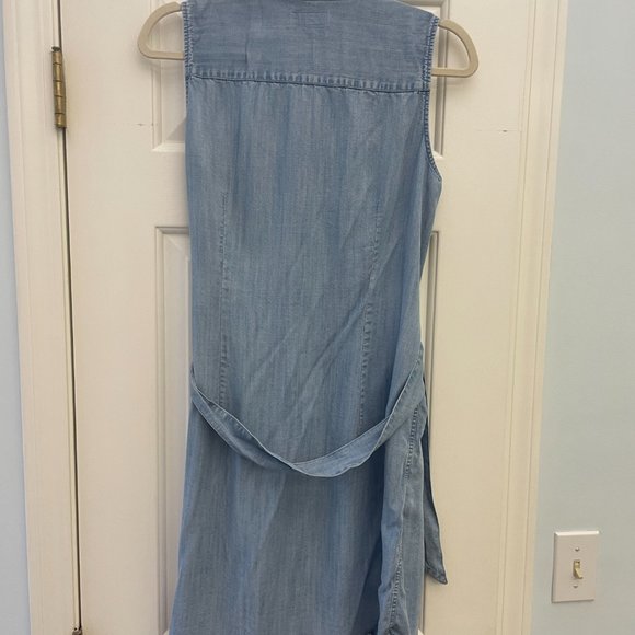 UNTUCKit Perry Dress - Picture 6 of 9